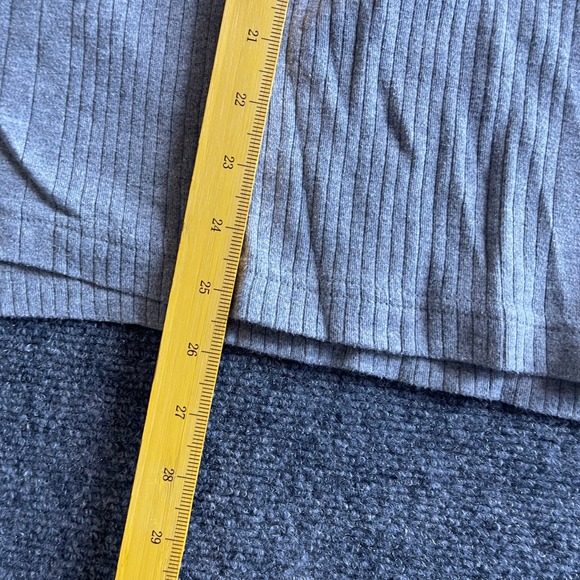 Alfani Mens Gray Ribbed V-Neck T-Shirt 100% Cotton Short Sleeve Size Large L - Picture 3 of 5